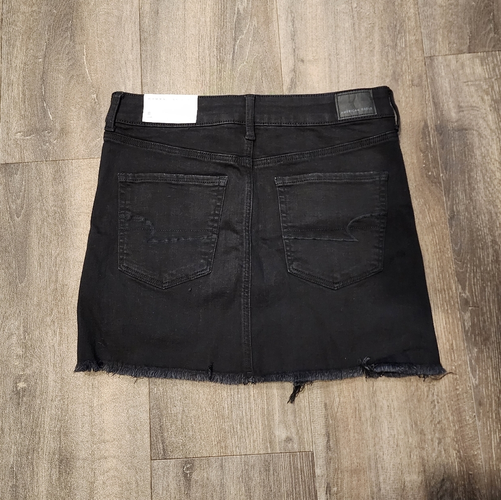 *NWT* American Eagle Next Level Stretch High Rise Black Denim Mini Skirt - Picture 5 of 5